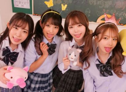 4 em học trò thay phiên nhau hành hạ thầy giáo 4 em học trò thay phiên nhau hành hạ thầy giáo