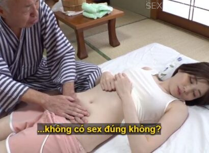 Con dâu bị đau nhức nhờ bố chồng có nghề mát-xa xoa bóp và cái kết Con dâu bị đau nhức nhờ bố chồng có nghề mát-xa xoa bóp và cái kết