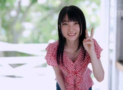 Em nhân viên quán cơm 18 tuổi nghỉ việc sang đóng JAV còn ngại ngùng trước máy quay Em nhân viên quán cơm 18 tuổi nghỉ việc sang đóng JAV còn ngại ngùng trước máy quay